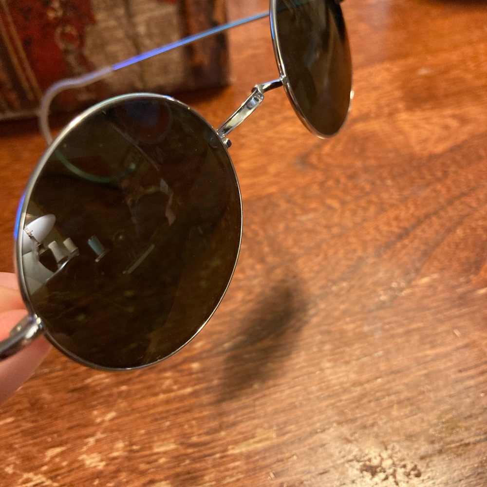Vintage Round Sunglasses - Lindbergh St. Louis - Picture 4 of 7